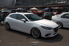 MAZDA3